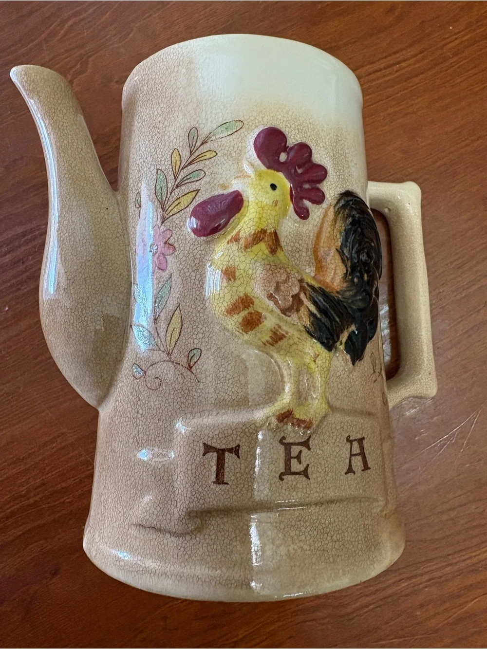 Ceramic Rooster Tea Pitcher - Yellow & Brown